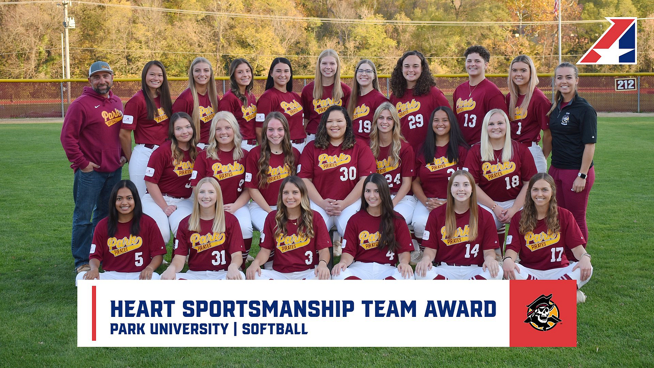 Park University Softball Earns Heart Sportsmanship Team Award
